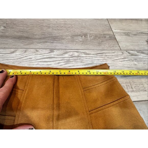 G by Giuliana tan/caramel faux suede casual/dress pants size 4 - Picture 4 of 11